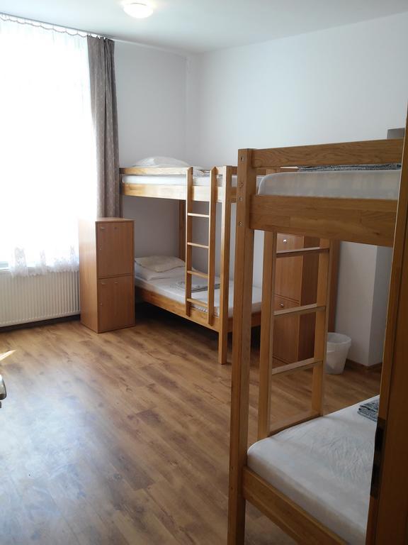 Hostel4U Danzica Esterno foto